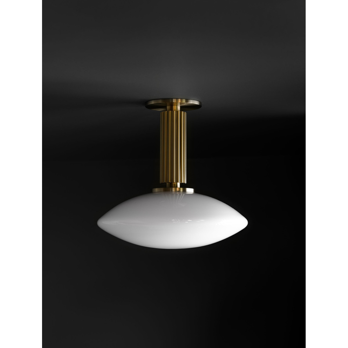 IQ4549 MERIDIAN FLUSH MOUNT IQ4549 MERIDIAN FLUSH MOUNT